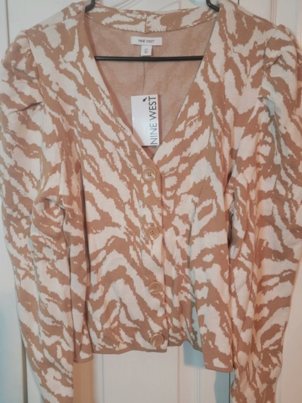 NWT Nine West XXL Animal Print Puff Sleeve Cardigan